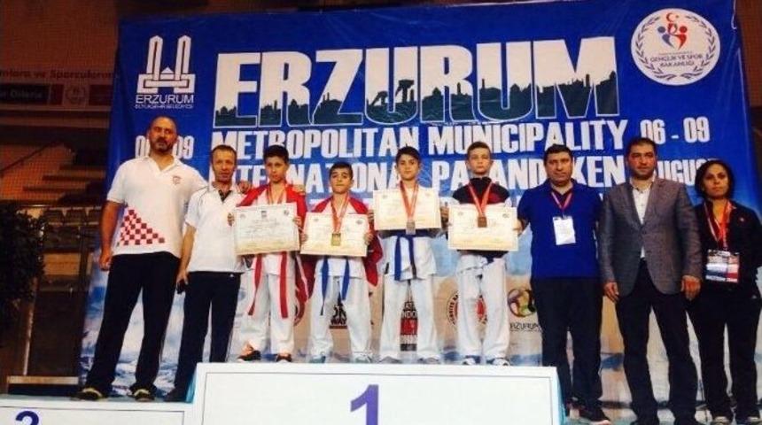 Hasan Celal Yıldırım&rsquo;dan &Ccedil;ifte Başarı