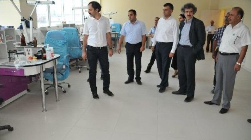 M&uuml;d&uuml;r Ekinci Ağız Ve Dış Sağlığı Merkezi&rsquo;ni İnceledi