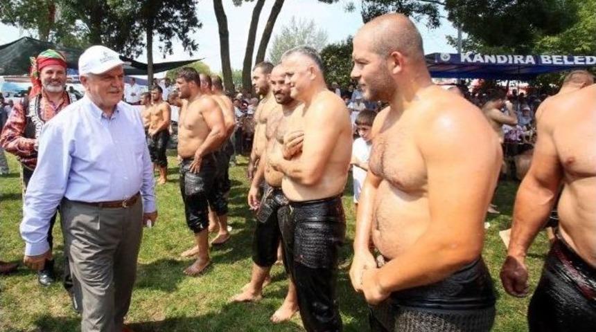 Namazgah G&uuml;reşleri 404 G&uuml;reş&ccedil;iyle Yapıldı