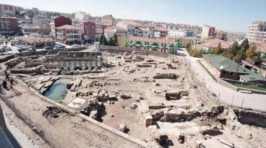 Yozgat'ta Tarihi Roma Hamamı'na Tanıtım Desteği