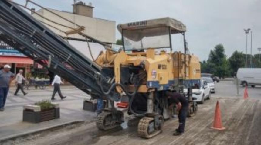 Hastane Caddesinde Bazalt İ&ccedil;in &Ccedil;alışmalar Başladı