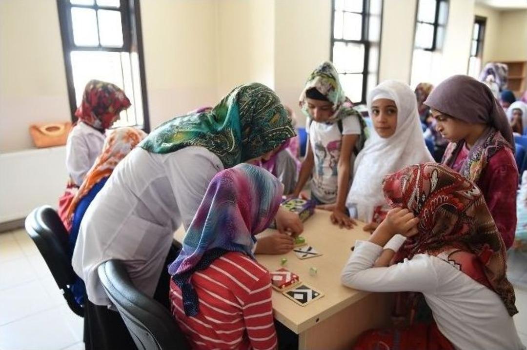 Yaz Kurslarına Yoğun İlgi Var