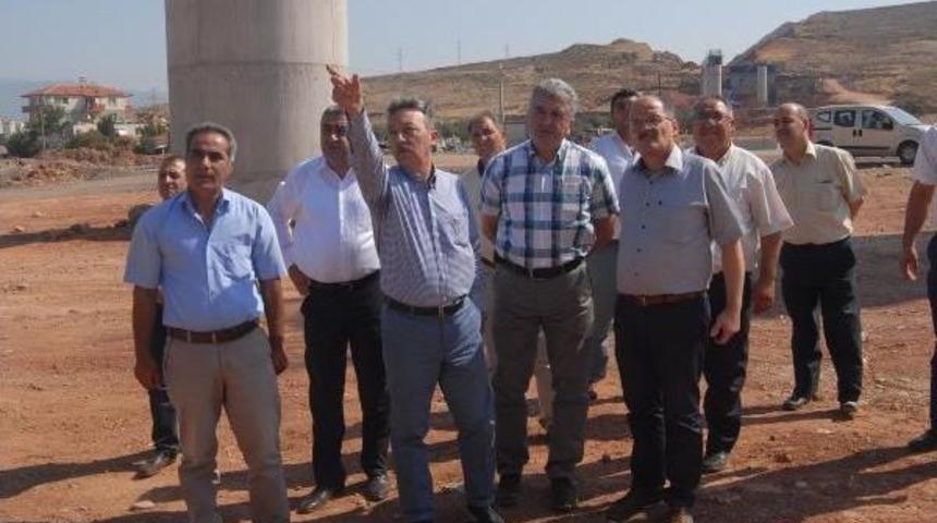 Chp Heyeti 4 Kişinin &Ouml;ld&uuml;ğ&uuml; Viyad&uuml;k Inşatında Inceleme Yaptı