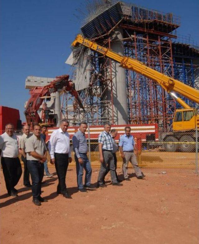 Chp Heyeti 4 Kişinin &Ouml;ld&uuml;ğ&uuml; Viyad&uuml;k Inşatında Inceleme Yaptı 1