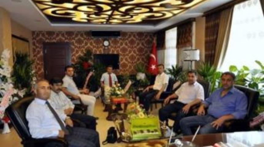 Kamu-sen&rsquo;den Oğuzeli Kaymakamına Zıyaret