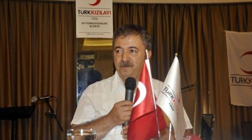 T&uuml;rk Kızılayı Afyonkarahisar Şubesi 14 &Ccedil;ocuğu S&uuml;nnet Ettirdi