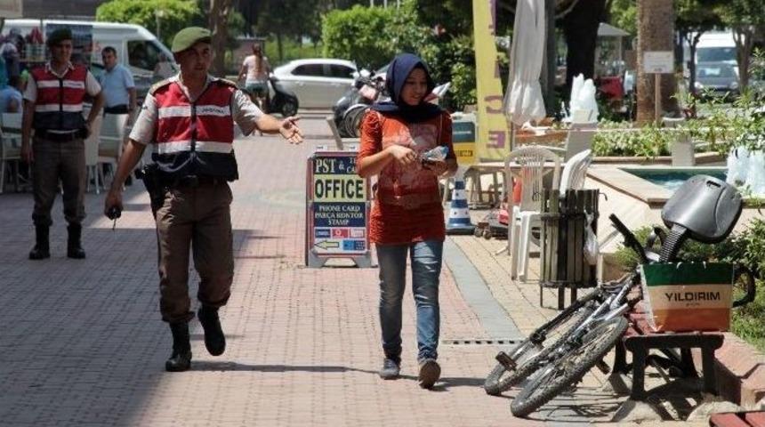 Unutkan &Ouml;ğrenci Jandarmayı Alarma Ge&ccedil;irdi