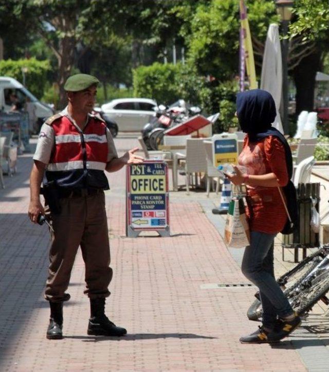 Unutkan Öğrenci Jandarmayı Alarma Geçirdi