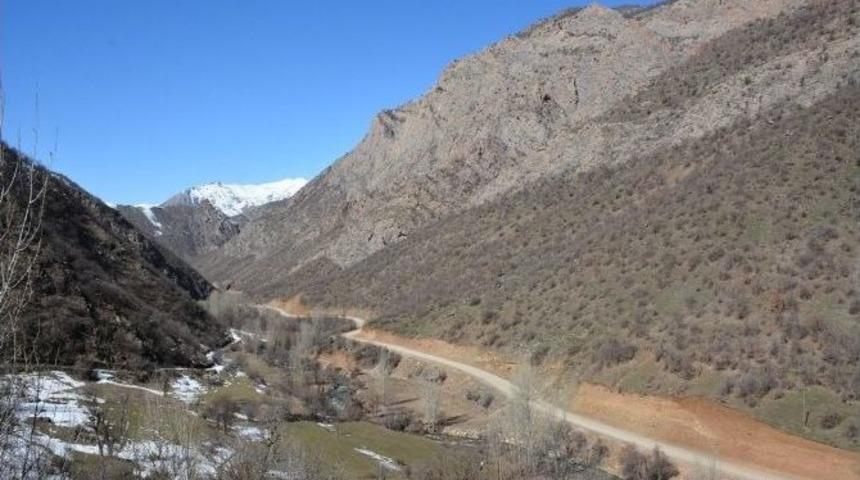 Tatvan&rsquo;da 27 K&ouml;ye Hizmet Ulaştırıldı