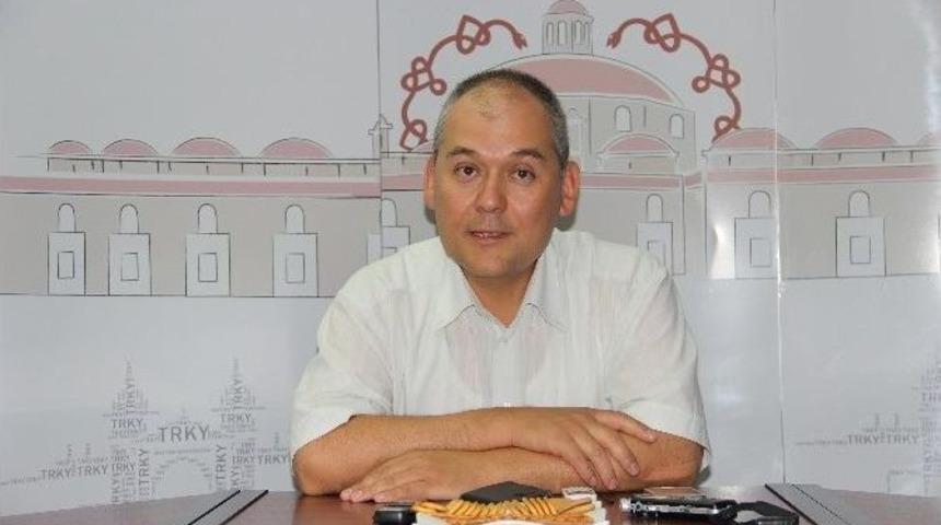 Prof. Dr. Başaran: "s&uuml;nnet Tıbbi Bir Ameliyattır"