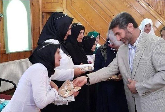 İşitme Engellilerin Diploma Heyecanı 1