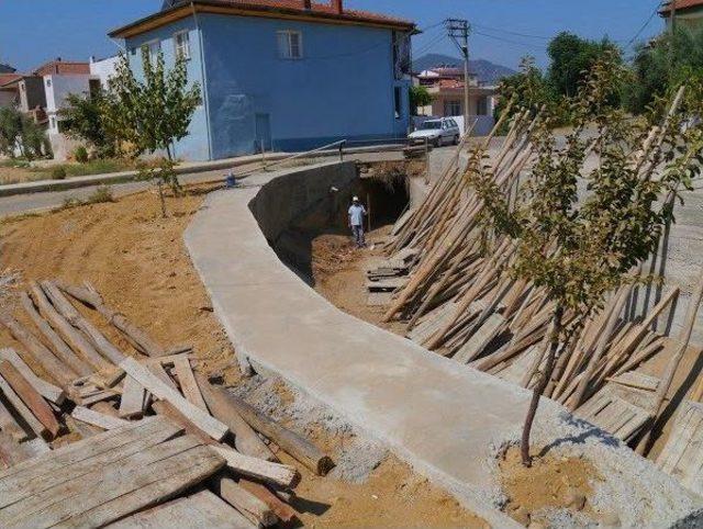 İrice Deresinde Islah &Ccedil;alışmaları S&uuml;r&uuml;yor 1