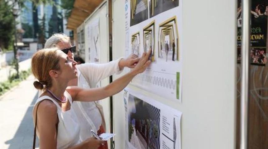 Democratic Voting For New Design Of Kadıköy Street