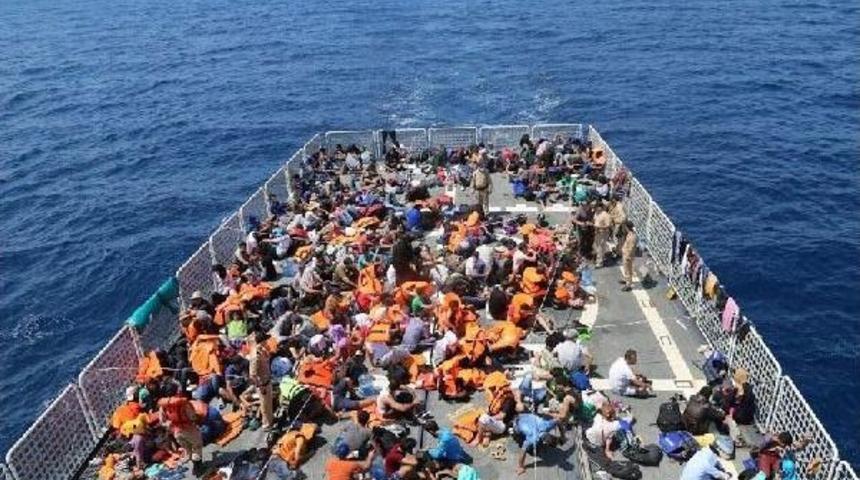 Ege'de 4 Günde 2 Bin 631 Kaçak Yakalandı