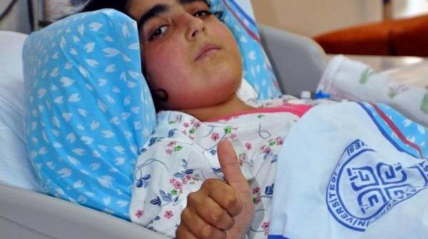 Karaciğer Nakli Ile Hayat Bulan Sevgi Doktor Olmak Istiyor