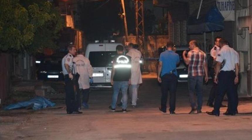 Bar &Ccedil;ıkışı Silahlı &Ccedil;atışma:1 &Ouml;l&uuml;, 1 Yaralı