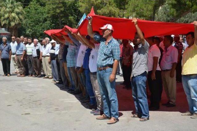 Mersin'de Terör Protesto Edildi