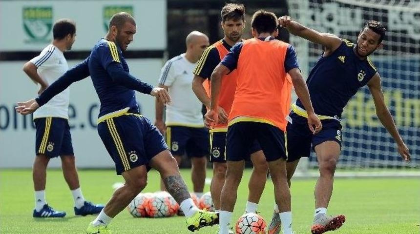 Fenerbah&ccedil;e, Eskişehirspor Ma&ccedil;ı Hazırlıklarını S&uuml;rd&uuml;rd&uuml;