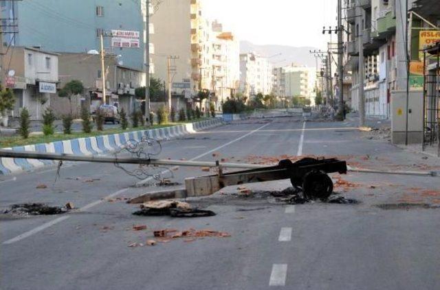 Cizre de Kepenkler Kapalı, Gerginlik Devam Ediyor 3