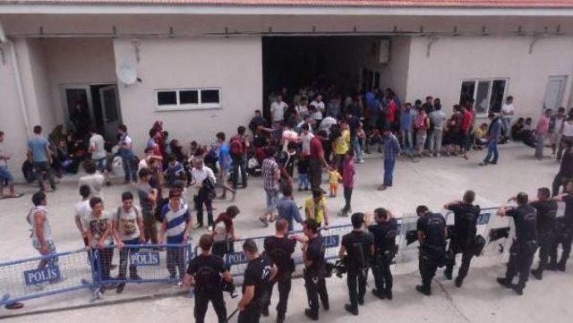 Barınma Merkezindeki Ka&ccedil;aklardan Firar Girişimi 2