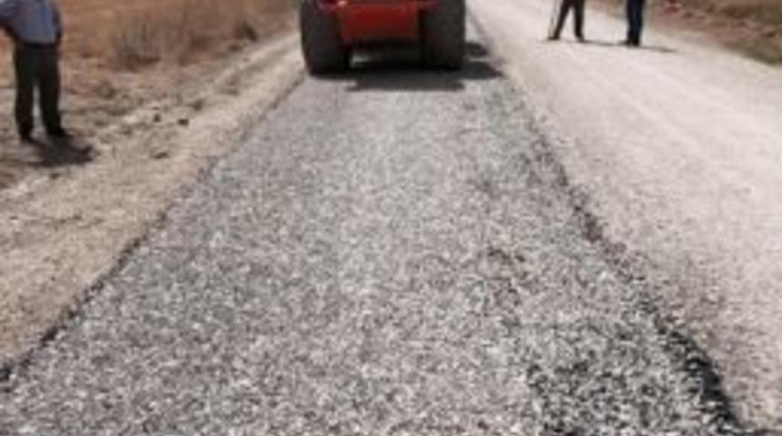 Yeşilova&rsquo;da Asfaltsız Yol Kalmayacak