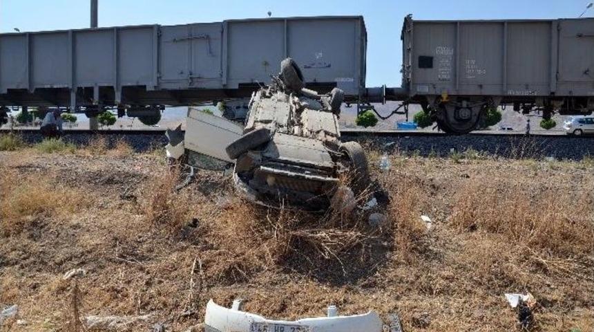 Kahramanmaraş&rsquo;ta Tren Kazası: 2 Yaralı