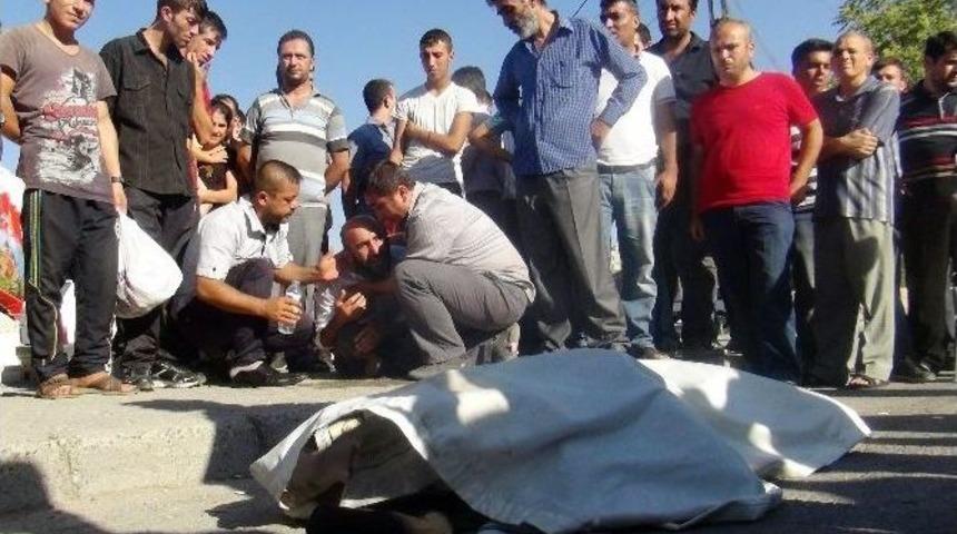 Taziyeye Giderken Canından Oldu