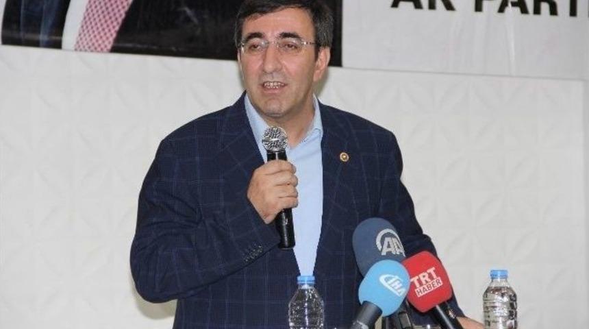 Bakan Yılmaz Diyarbakır&rsquo;da İl&ccedil;e Danışma Meclis Toplantısına Katıldı