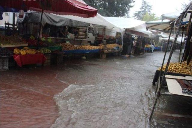 Tavşanlı Yağmura Teslim Oldu 1