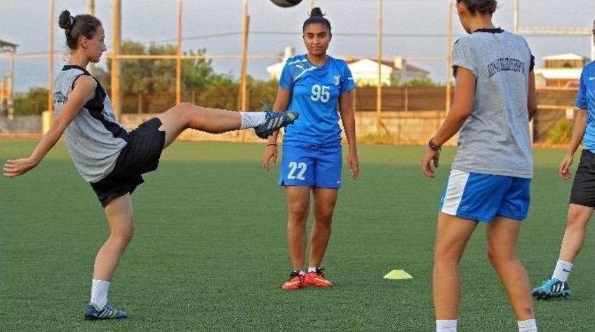 G&uuml;ld&uuml;r Y&uuml;z&uuml;m&uuml;z&uuml; Konak