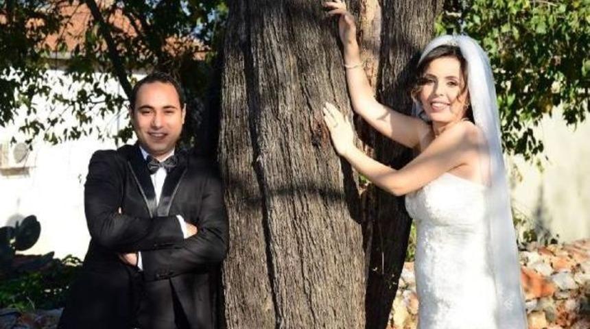 Polisi Şehit Eden Pkk'lılar Bomba Ve Silah Y&uuml;kl&uuml; Aracı Bırakıp Ka&ccedil;tı