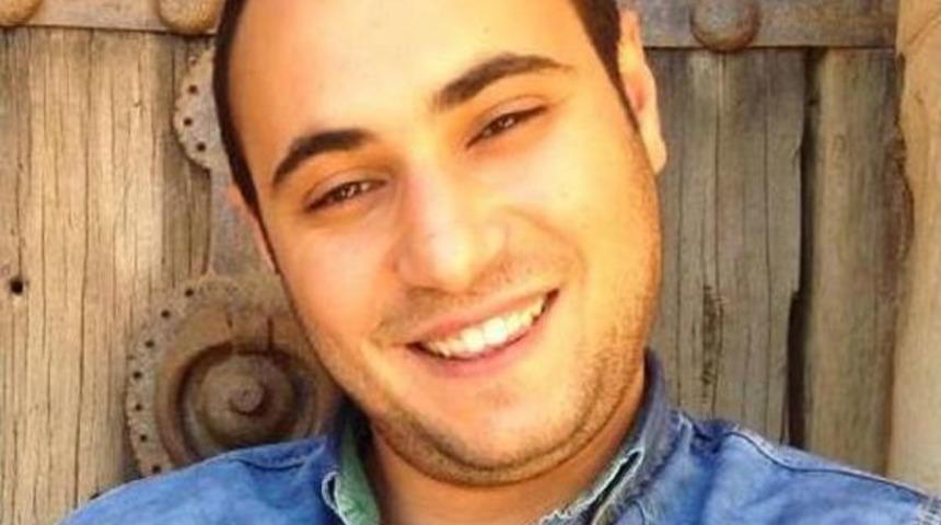 &Ouml;zay &Ouml;ğretmen, Tatilden Midyat'a D&ouml;nd&uuml;ğ&uuml;nde Polis Eşinin Şehit Olduğu Haberini Aldı