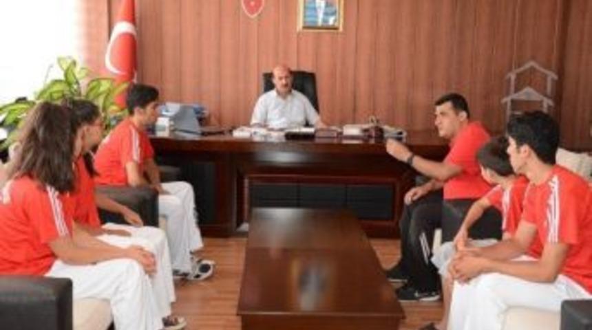 Taekwondo Şampiyonası İ&ccedil;in Kilisli Sporcular, Trabzon&rsquo;a Gitti