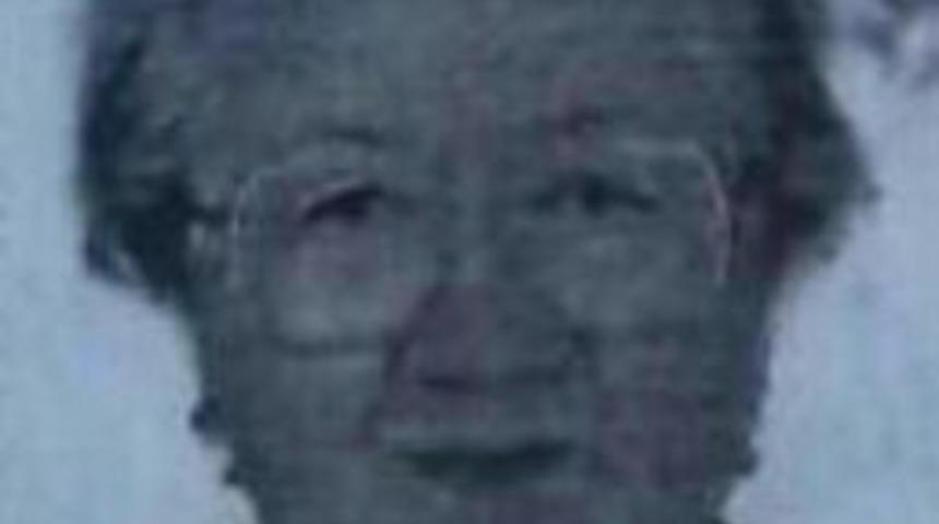 Emekli &Ouml;ğretmen 5'inci Kattan D&uuml;ş&uuml;p &Ouml;ld&uuml;