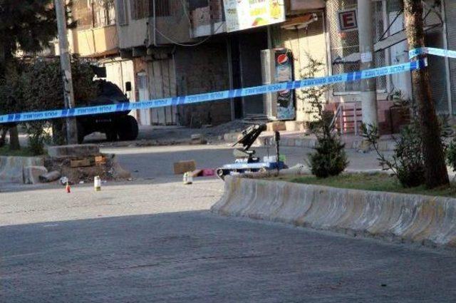 Nusaybin'de 4 Şüpheli Paket Paniğe Yol Açtı