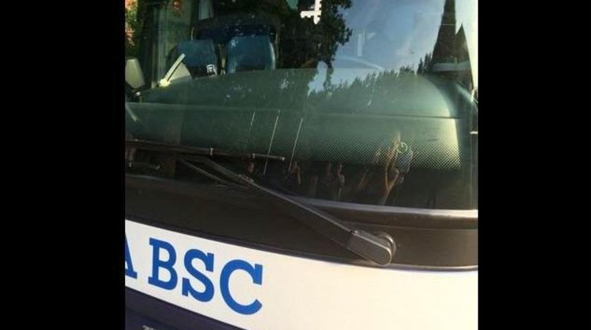 Hertha Berlin Takım Otob&uuml;s&uuml;ne Silahlı Saldırı