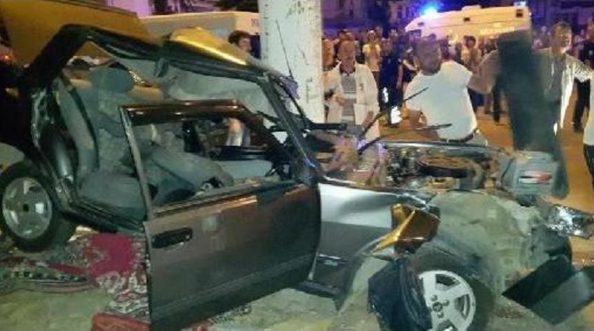 Isparta'da Otomobil Yayalara &Ccedil;arptı: 5 &Ouml;l&uuml;