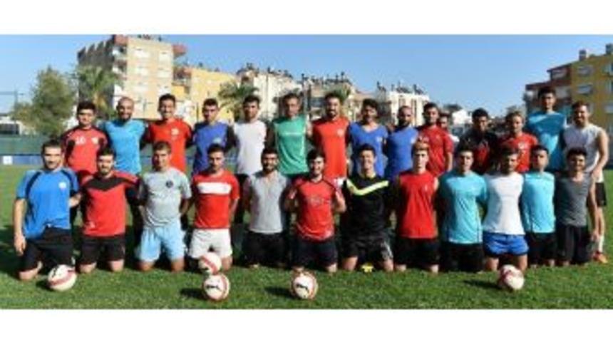 Muratpaşa Belediyespor Eğirdir&rsquo;de Kampa Girdi