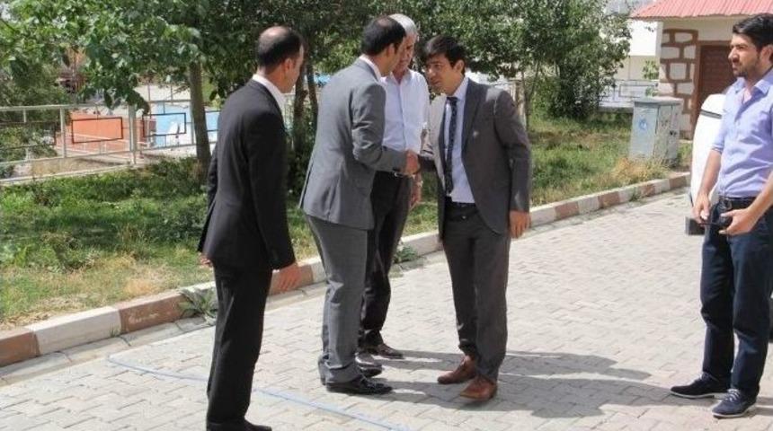 Kaymakam &Ouml;zt&uuml;rk G&ouml;revine Başladı