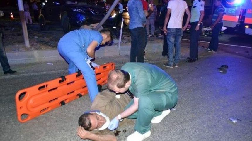 Nasıl Kaza Yaptıklarına Bakarken Canlarından Olacaklardı