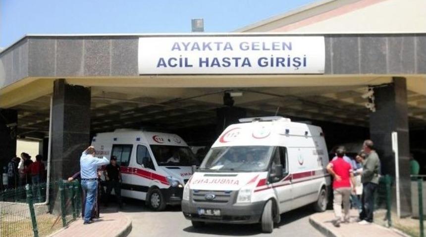 &Ccedil;ocukların &Ccedil;&ouml;pte Buldukları Cisim Patladı: 2 Yaralı