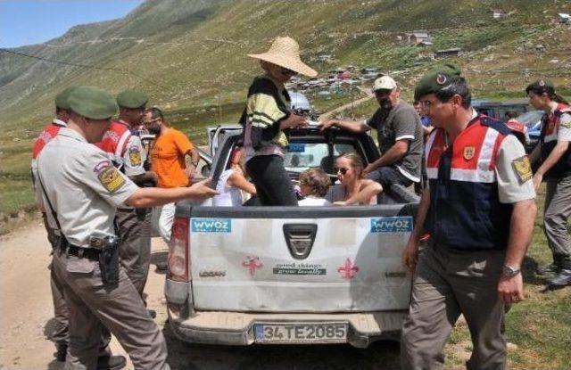 Road Project Protesters Searched By Authorities In Northern Turkey