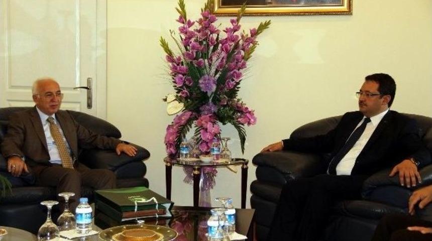 Yeşilay &lsquo;dan Kto&rsquo;ya Ziyaret