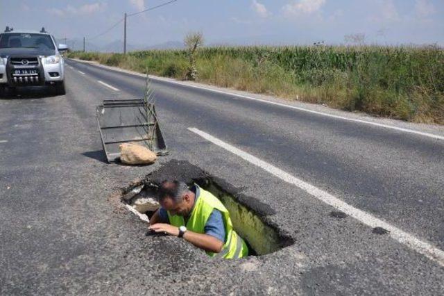 Karayolundaki Göçük Tehlike Yarattı