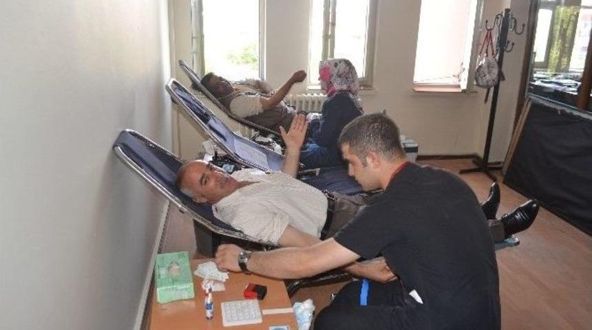 Muş Belediyesi&rsquo;nden Kan Bağışına Destek