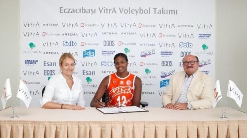 Eczacıbaşı Vıtra&rsquo;ya K&uuml;balı Yıldız