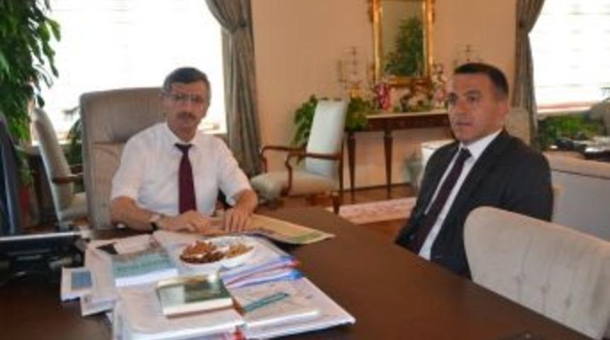 Alaşehir&rsquo;in Yeni Kaymakamı Osman Bilgin&rsquo;den Vali Bektaş&rsquo;a Ziyaret