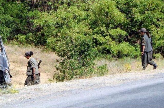 Tunceli'de Pkk Ve Tikko, Ortak Eylemle Yol Kesti