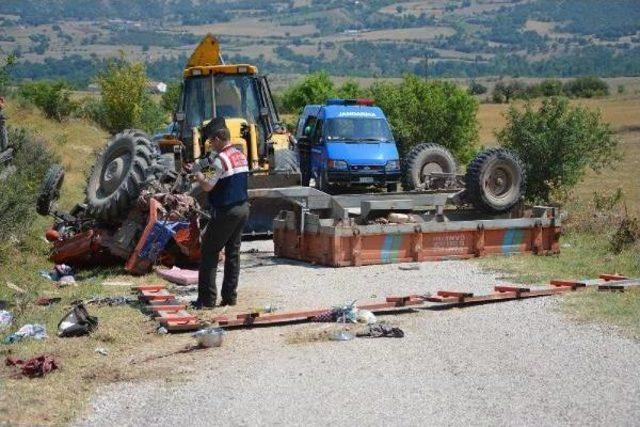 Karabük'te Traktör Devrildi: 1 Ölü, 10 Yaralı