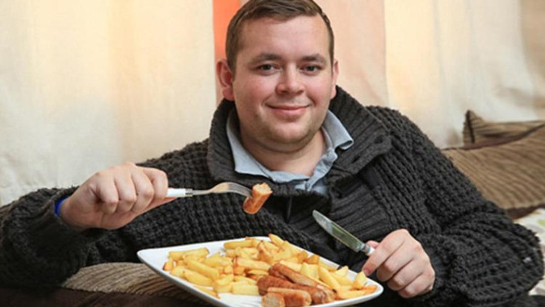 24 yıldır sadece sosis ve patates ile besleniyor